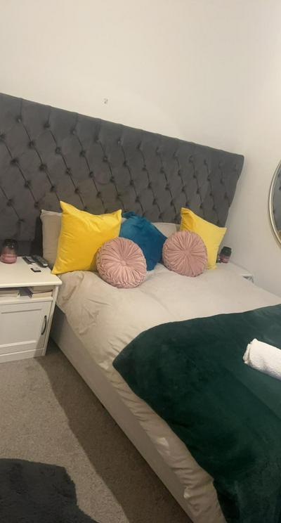 Spacious Double Room in prime location London