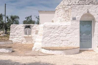 Bianco Trullo by Raro Villas