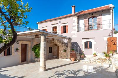 Cretan Lux Villa Heated Pool