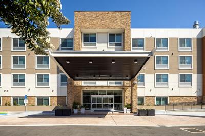 Holiday Inn Express & Suites - San Jose Silicon Valley by IHG