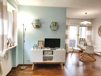 Hostdomus - Blue Sky Apartment