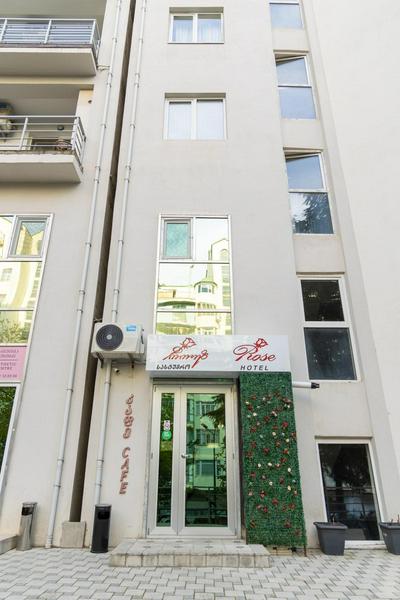 Rose Hotel Vake
