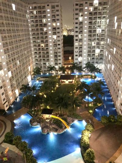 Shore Residences Mall of Asia Pool View 200mbps Free Wi-Fi