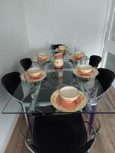 Superb 2 bedroom flat, sleeps 6