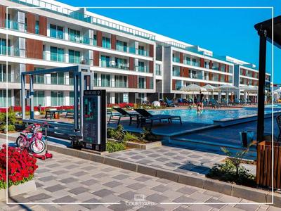 Courtyard Long Beach Holiday Resort