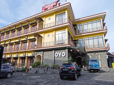 Hotel O Wisma Empat Lima Syariah
