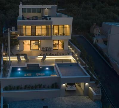 Villa Kuk with heated salt water pool - Makarska
