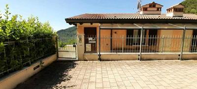 Ferienwohnung am Gardasee in Tignale, Pool, Seesicht, WLAN kostenlos