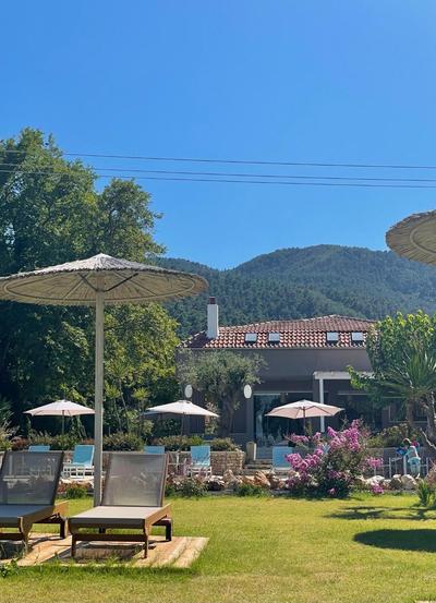 Aroma Beach Bungalows