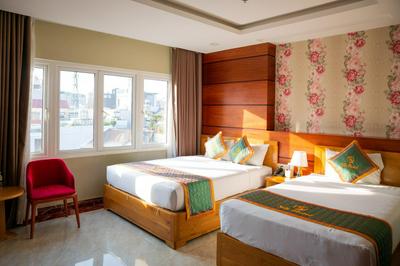 Silk Hotel near Tan Son Nhat Airport