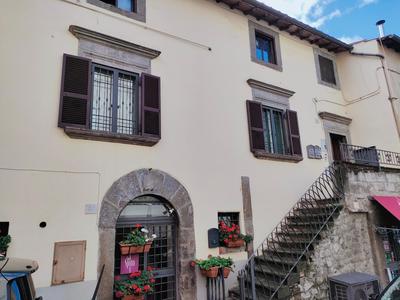 Francigena Viterbo Apartment con parcheggio gratuito a soli 2 minuti