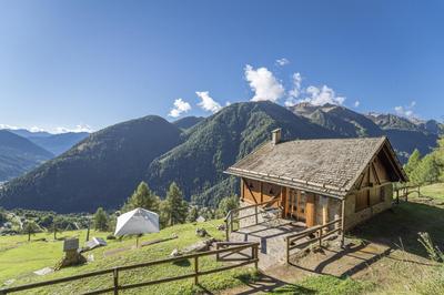 Chalet indipendente Mas Tarlenta nel Parco Nazionale dello Stelvio