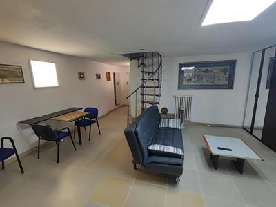 Private Central flat by old town, shops