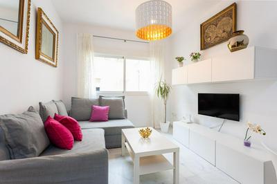 Holidays2Malaga Carrera Capuchinos Aircon Downtown & Parking Optional