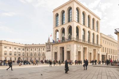 Elegant Home by Milan Duomo city center - 2 BD - 5 guests