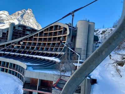 Cervinia Ski In Ski Out - Family Studio