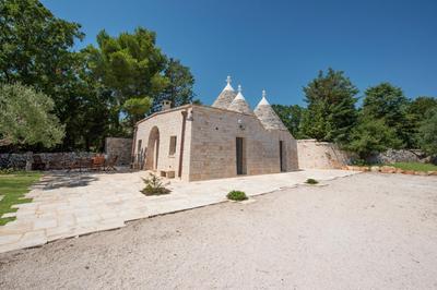 Villa Trullo Tesoro by Villa Plus