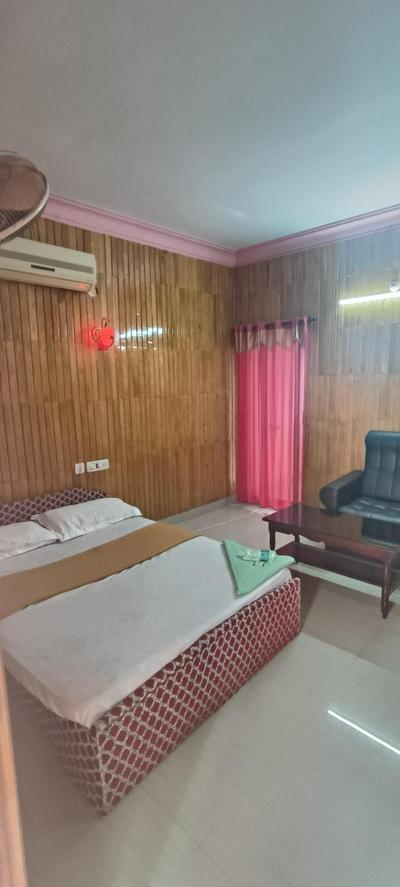 Hotel Greenvalley Residency