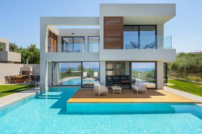 Avra & Ostria Villa, Pirgos-Villas,Heated pool , amazing sea view