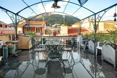 Casa Alighieri 2