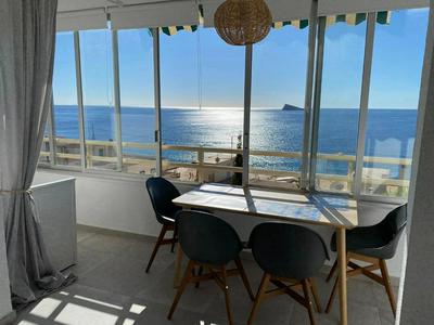 Beach front apartament with beautiful sea view