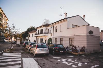 Grey House Pavia con Box Privato