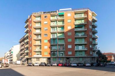 GuestHost - Borgo San Paolo Lovely Flat x4