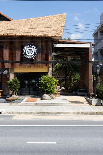 Motive Cottage Resort