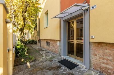 Classic style apartment by Wonderful Italy