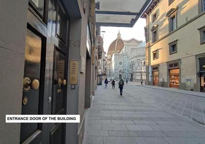 Damasco penthouse with terrace near the Duomo