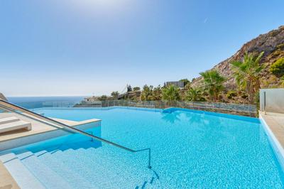 Stupa Hills, appartement avec vue sur mer à Benalmádena
