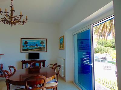 N019 - Numana, prestigioso quadrilocale vista mare