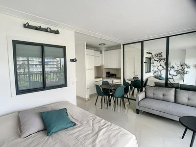 Studio Cannes, 1 pièce, 2 personnes - FR-1-470-50