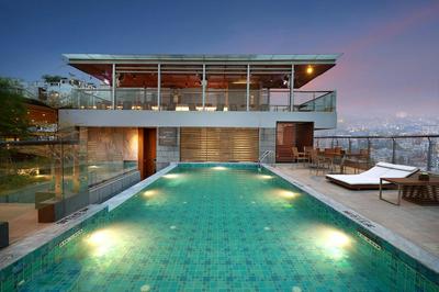 Crowne Plaza Dhaka Gulshan by IHG