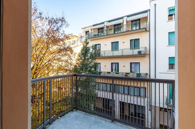 Fully furnished apartment-Treviso center