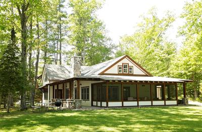 LilyPad Lodge