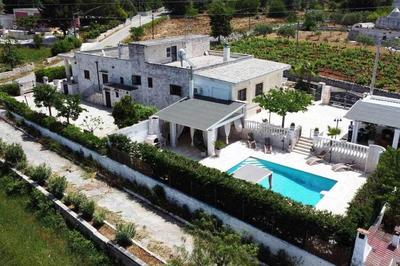Luxury Vale Villa .