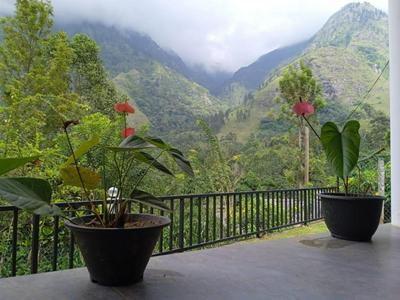 Sarah Holiday Resort