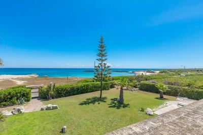Incoronata by RivedelSalento fronte mare