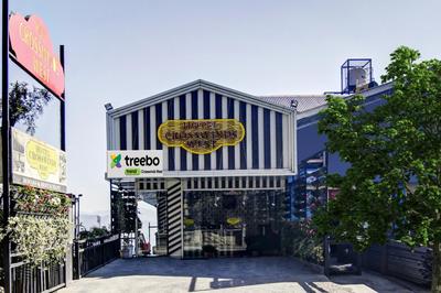 Hotel Crosswinds West