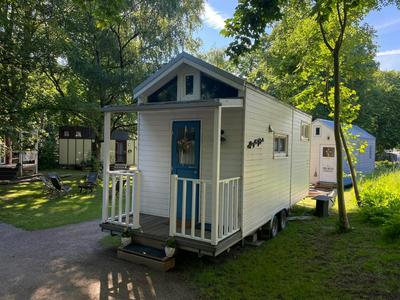 Tiny House Ems im PIER9 Tiny House Hotel