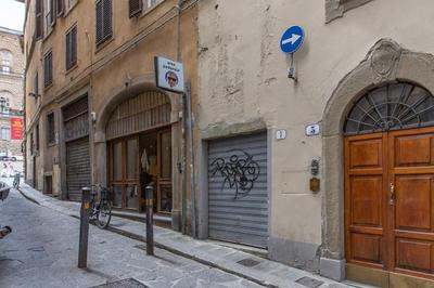 Sweet Apartment Near Piazza Pitti