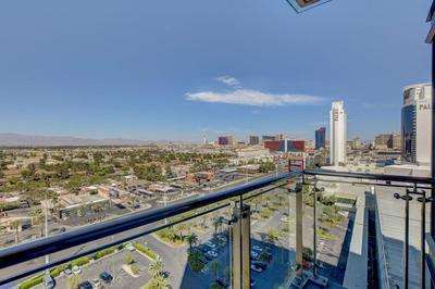 One Bedroom Suite with Strip Views 22nd Floor.