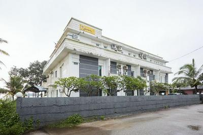 Mawar Villa, Batu Hitam