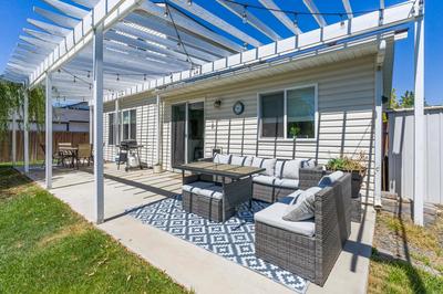 Caldwell Lux Getaway! Large Family Friendly Home