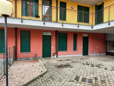 B e B House