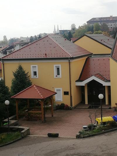 Studio apartman Jordanovac Rebro, 300 metara od KBC Rebro
