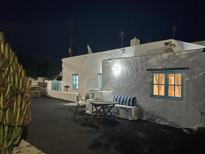 PETITE CASA LEONCIA
