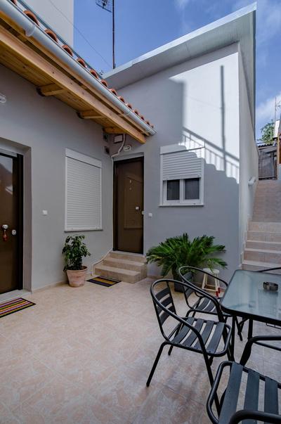 Renovated 2BD house close to Pireus port