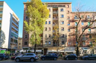 Chiara Guest House 34 - M4 Metro blu